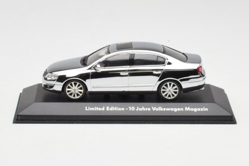 Volkswagen Passat B6 Chrome Silver 10 Years Volkswagen Magazine Minichamps 1:43 PASSAT004 Druckguss