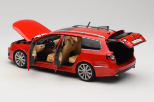 Volkswagen Passat B6 R36 Variant Rot NZG 1:18 KF044-5 Druckguss — Bild 5 von 8