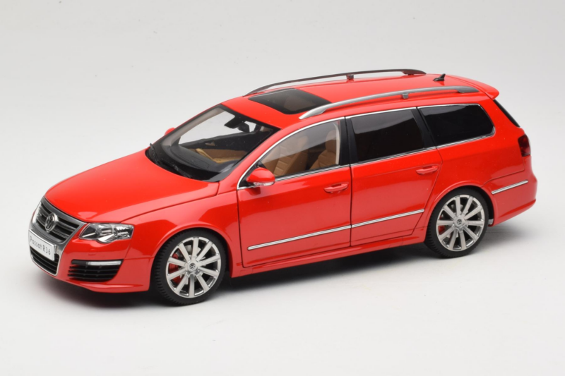 Volkswagen Passat B6 R36 Variant Rot NZG 1:18 KF044-5 Druckguss