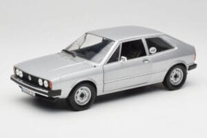 Volkswagen Scirocco GT Mk1 Silver Metallic Revell 1:18 08833 Druckguss