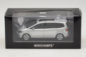 Volkswagen Sharan Silber Minichamps 1:43 400058101 Druckguss — Bild 5 von 5