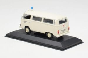 Volkswagen T2 Ambulance DRK Minichamps 1:43 400053090 Druckguss — Bild 3 von 4