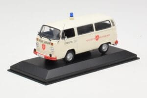 Volkswagen T2 Ambulance Malteser Hilfsdienst Minichamps 1:43 400053092 Druckguss — Bild 2 von 4