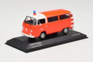 Volkswagen T2 Bus Feuerwehr Frankfurt Minichamps 1:43 400053091 Druckguss — Bild 2 von 4