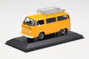 Volkswagen T2 Bus Gelb Minichamps 1:43 400053002 Druckguss — Bild 2 von 4