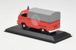 Volkswagen T2 Pritschenwagen Feuerwehr Dortmund Minichamps 1:43 400053290 Druckguss — Bild 3 von 4