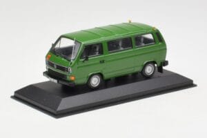 Volkswagen T3 Bus Grün Minichamps 1:43 400055000 Druckguss — Bild 2 von 4