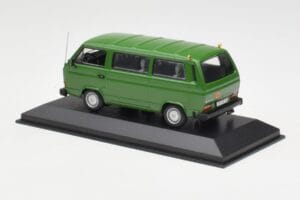 Volkswagen T3 Bus Grün Minichamps 1:43 400055000 Druckguss — Bild 3 von 4
