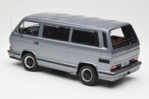 Volkswagen T3 Porsche B32 Minibus Blau KK-Scale 1:18 KKDC180221 Druckguss — Bild 5 von 6