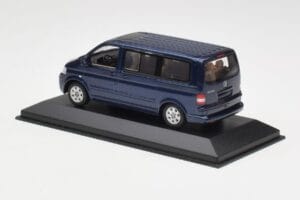 Volkswagen T5 Bus Shadow Blue Minichamps 1:43 842902102 Druckguss — Bild 3 von 4