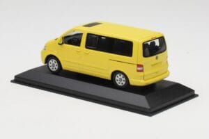Volkswagen T5 Bus Gelb Minichamps 1:43 842902111 Druckguss — Bild 3 von 4