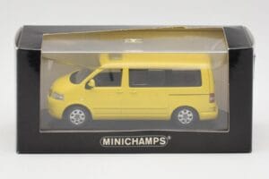 Volkswagen T5 Bus Gelb Minichamps 1:43 842902111 Druckguss — Bild 4 von 4