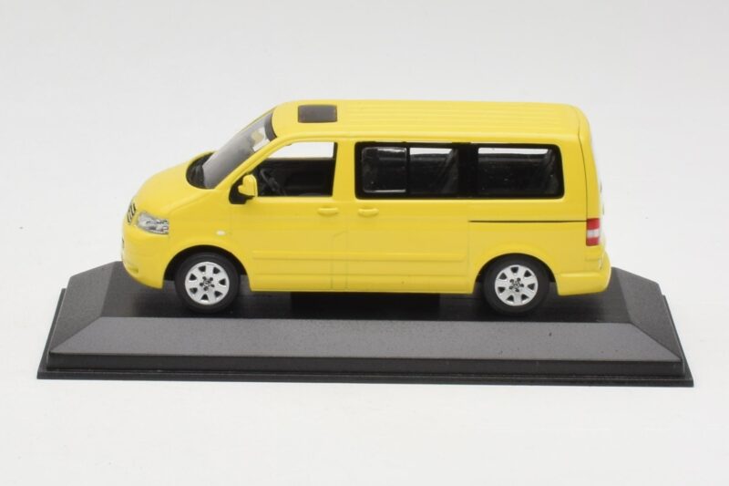 Volkswagen T5 Bus Gelb Minichamps 1:43 842902111 Druckguss