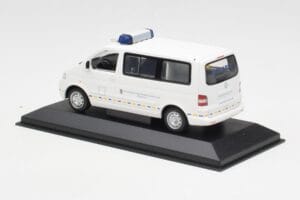 Volkswagen T5 Multivan Bundeswehr Notarzt Prototyp Minichamps 1:43 400052291-P1 Druckguss — Bild 3 von 4