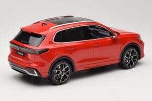 Volkswagen Tiguan eTSI R-Line Persimmon Red Metallic Otto 1:18 OT489 Resin — Bild 2 von 6