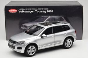 Volkswagen Touareg 7L Silver Metallic Kyosho 1:18 8821CS Druckguss — Bild 8 von 8