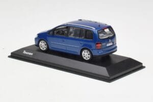 Volkswagen Touran Blau Minichamps 1:43 TOURAN002 Druckguss — Bild 3 von 4