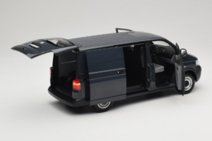 Volkswagen Transporter T5 Grau Norev 1:18 188616 Druckguss — Bild 2 von 8