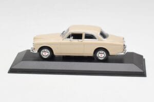 Volvo 121 Amazon Beige Minichamps 1:43 940171002 Druckguss