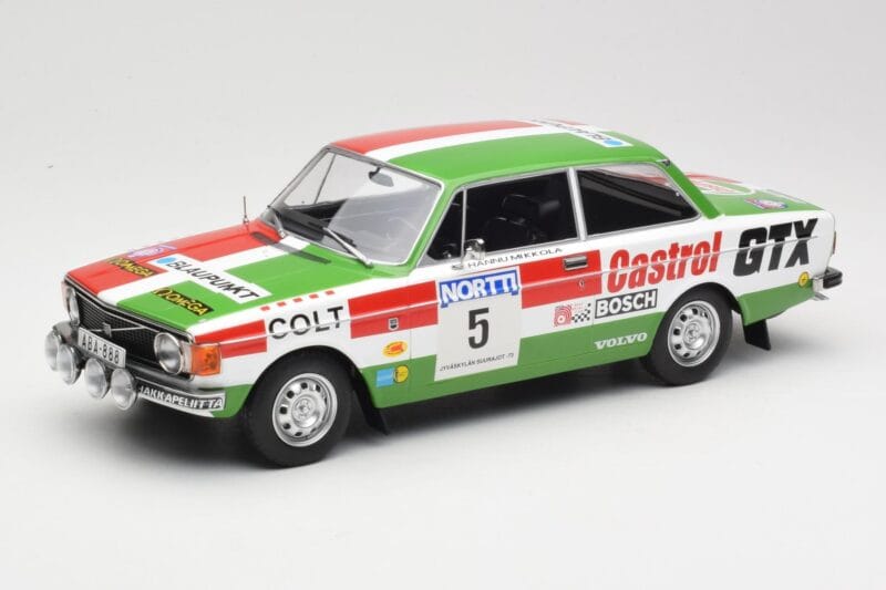 Volvo 142 #5 H. Mikkola / E. Rautanen Rally 1000 Lakes 1973 MCG 1:18 MCG18529R Druckguss
