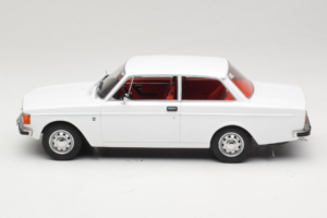 Volvo 142 Weiß MCG 1:18 MCG18445 Druckguss — Bild 3 von 6