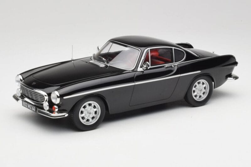 Volvo 1800S Schwarz Norev 1:18 188703 Druckguss