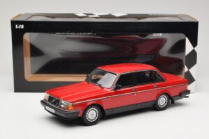 Volvo 240 GL Dunkelrot Minichamps 1:18 166171401 Druckguss — Bild 6 von 6