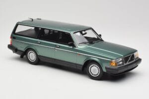 Volvo 240 GL Estate Green Metallic Minichamps 1:18 155171410 Druckguss — Bild 4 von 6