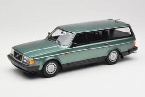 Volvo 240 GL Estate Green Metallic Minichamps 1:18 155171410 Druckguss