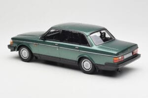 Volvo 240 GL Grün Metallic Minichamps 1:18 155171400 Druckguss — Bild 5 von 6