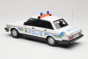 Volvo 240 GL Polis Sweden Minichamps 1:18 155171490 Druckguss — Bild 5 von 6