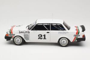 Volvo 240 Turbo #21 P. Stureson DTM Winner Wunstorf 1985 AUTOart 1:18 88592 Druckguss — Bild 4 von 8