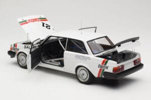 Volvo 240 Turbo #21 P. Stureson DTM Winner Wunstorf 1985 AUTOart 1:18 88592 Druckguss — Bild 5 von 8