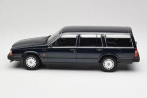 Volvo 740 GL Kombi Dunkelgrün Metallic Minichamps 1:18 155171771 Druckguss — Bild 3 von 6
