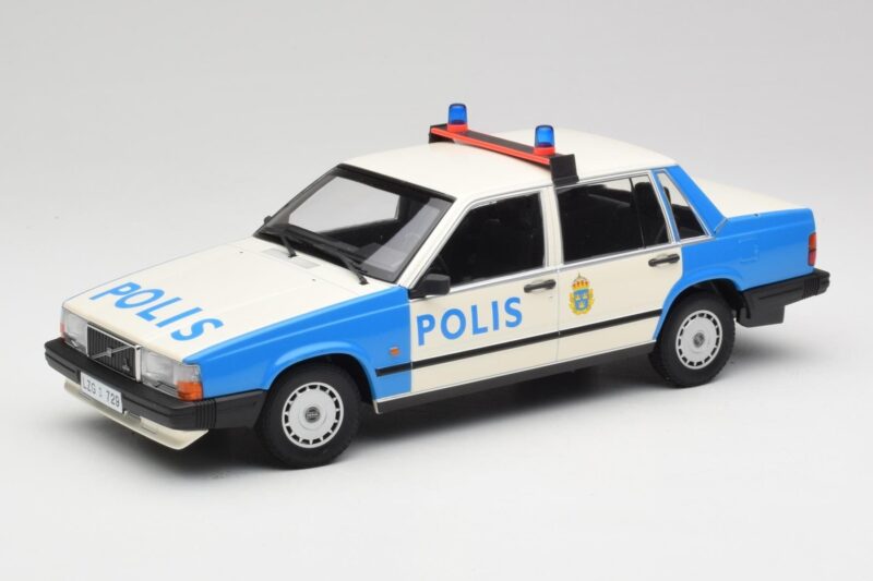 Volvo 740 GL Schwedische Polizei Minichamps 1:18 155171791 Druckguss