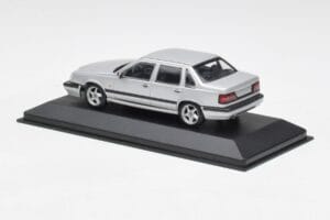 Volvo 850 Silber Minichamps 1:43 430171402 Druckguss — Bild 3 von 4