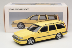 Volvo 850 T-5R Kombi Cream Yellow AUTOart 1:18 79506 Druckguss — Bild 8 von 8