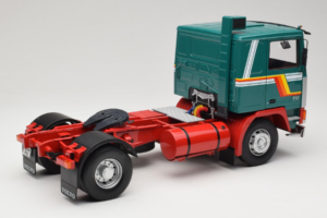Volvo F1220 Grün Rot Road Kings 1:18 RK180032 Druckguss — Bild 3 von 8