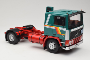 Volvo F1220 Grün Rot Road Kings 1:18 RK180032 Druckguss — Bild 6 von 8