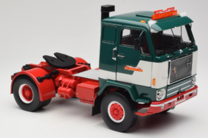 Volvo F88 Bilspedition Grün Weiß MCG 1:18 MCG18139 Druckguss — Bild 6 von 8
