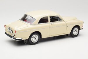 Volvo P121 Amazon Weiß Revell 1:18 08866 Druckguss — Bild 3 von 8