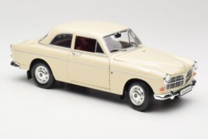 Volvo P121 Amazon Weiß Revell 1:18 08866 Druckguss — Bild 6 von 8