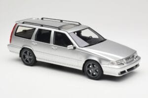 Volvo V70 R P80 Silber DNA 1:18 DNA000155 Druckguss — Bild 4 von 6