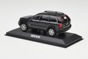 Volvo XC90 Schwarz Saphir Minichamps 1:43 38704 Druckguss — Bild 3 von 4