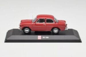 Volkswagen 1500 Ruby Rot Minichamps 1:43 VW001 Druckguss