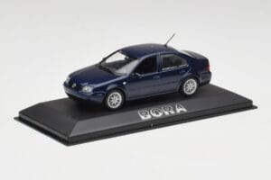 Volkswagen Bora Ocean Blau Minichamps 1:43 8198223B Druckguss — Bild 2 von 4