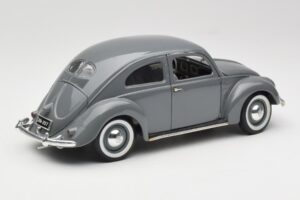 Volkswagen Export Sedan Agave Grey Maisto 1:18 100299 Druckguss — Bild 3 von 8