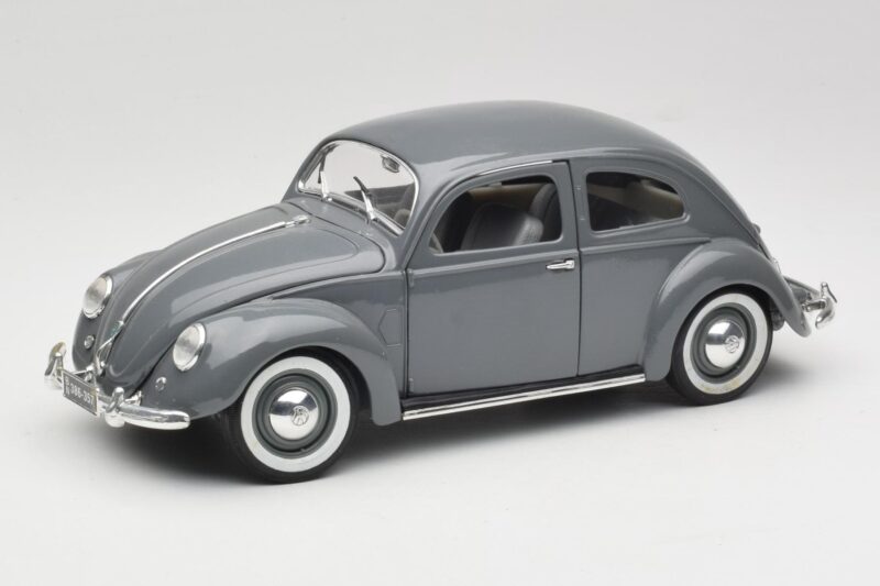 Volkswagen Export Sedan Agave Grey Maisto 1:18 100299 Druckguss