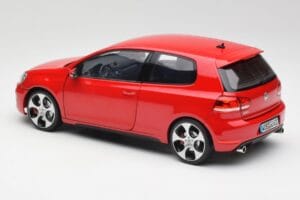 Volkswagen Golf Mk6 GTI Tornado Rot Norev 1:18 5K3099302Y3D Druckguss — Bild 7 von 8