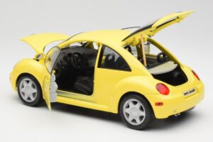 Volkswagen New Beetle Gelb Maisto 1:18 37800-M4 Druckguss — Bild 5 von 8